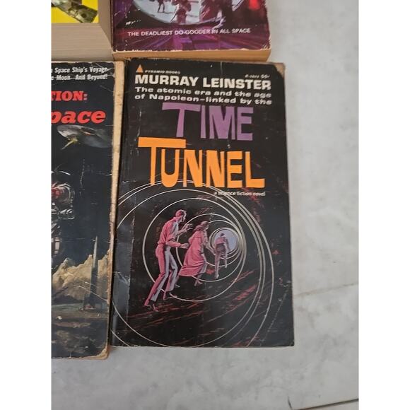 Lot of 4 Time Tunnel, The Pirates of Zan by Murray Leinster Paperback Books - Picture 5 of 7